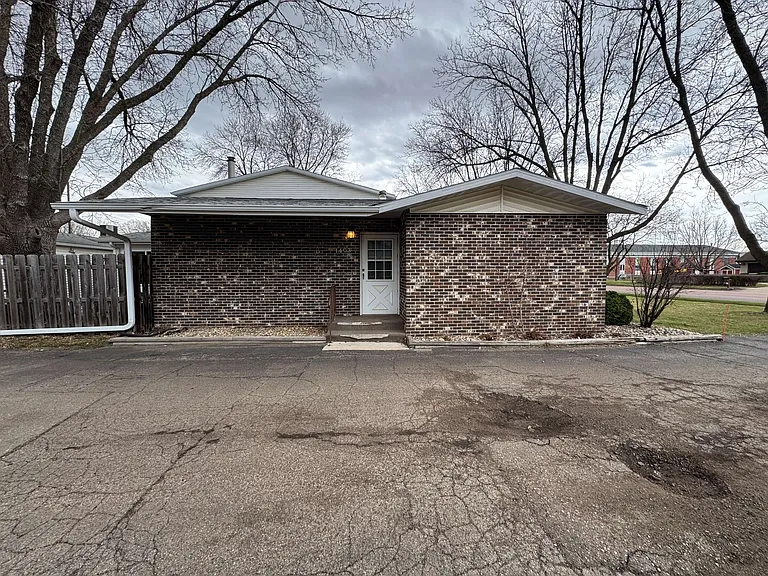 1403 Orchard Dr — Photo 26