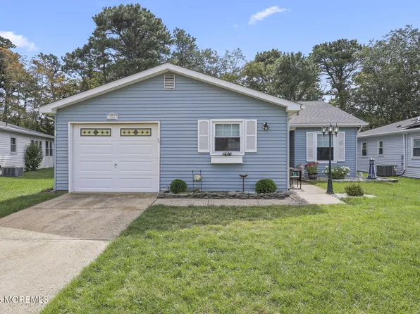 16 Tudor Court, Brick, NJ 08723