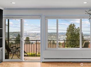 303 N 44th St APT 203, Seattle, WA 98103