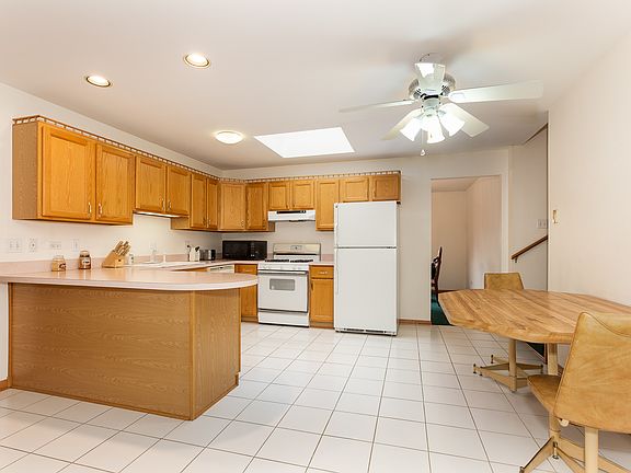 4th image of 8236 Charles Ave