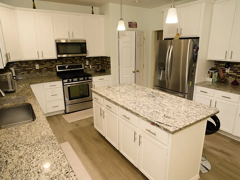 10 Dahlia Ct — Photo 13