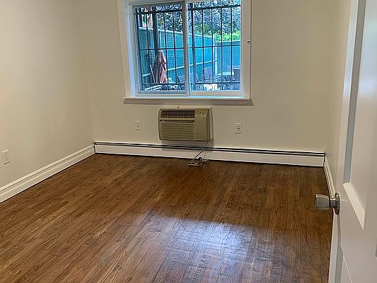 3rd image of 1796 Madison Ave #212K