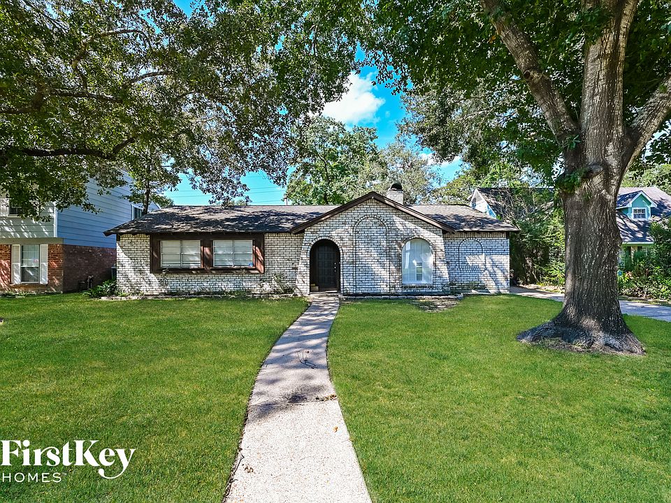 1st image of 11907 Cedarcliff Dr