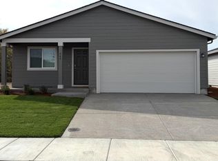 649 Minnesota St, Lebanon, OR 97355