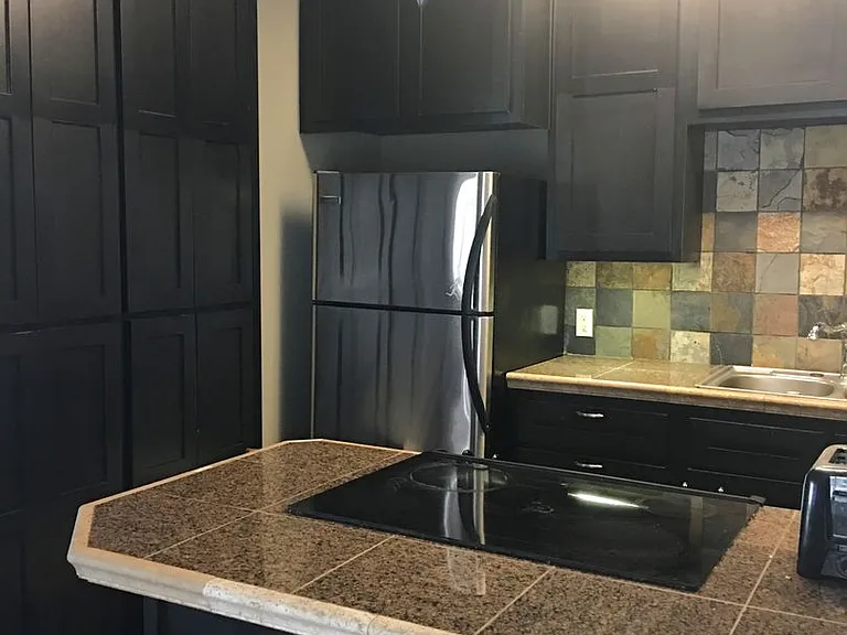 31 E Center St — Photo 18