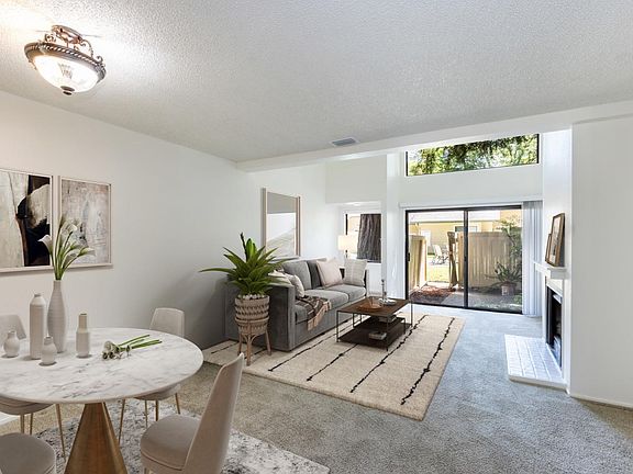 3rd image of 2804 Woodlake Drive