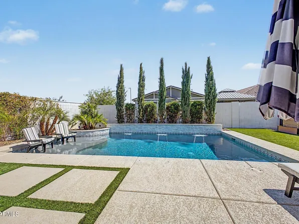 121 E VIRGO Place, Chandler, AZ 85249