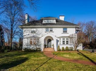 114 Elm St APT 2, Montclair, NJ 07042