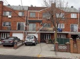 71-14 58th Rd #1, Maspeth, NY 11378