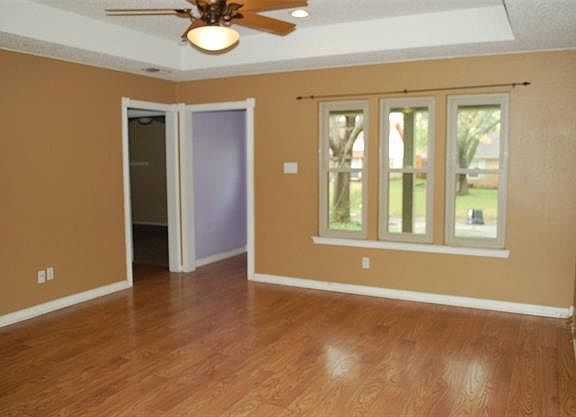 3rd image of 7521 Janetta Dr
