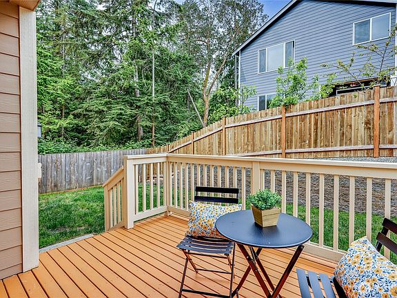 4th image of 6507 Stingray Place NW