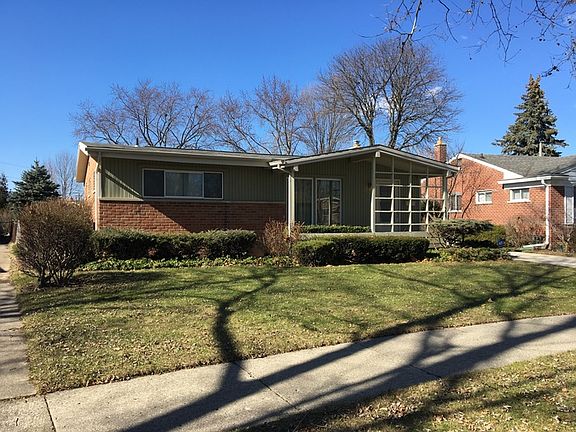 2nd image of 7477 Plainfield St