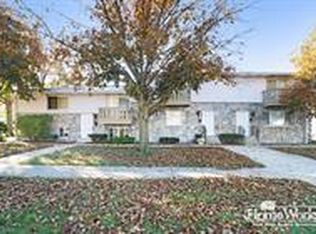501 W 11th St #I-1, Mishawaka, IN 46544