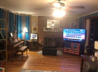 324 S Elm St, Dexter, MO 63841