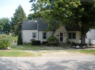 435 Mechanic St, Girard, PA 16417