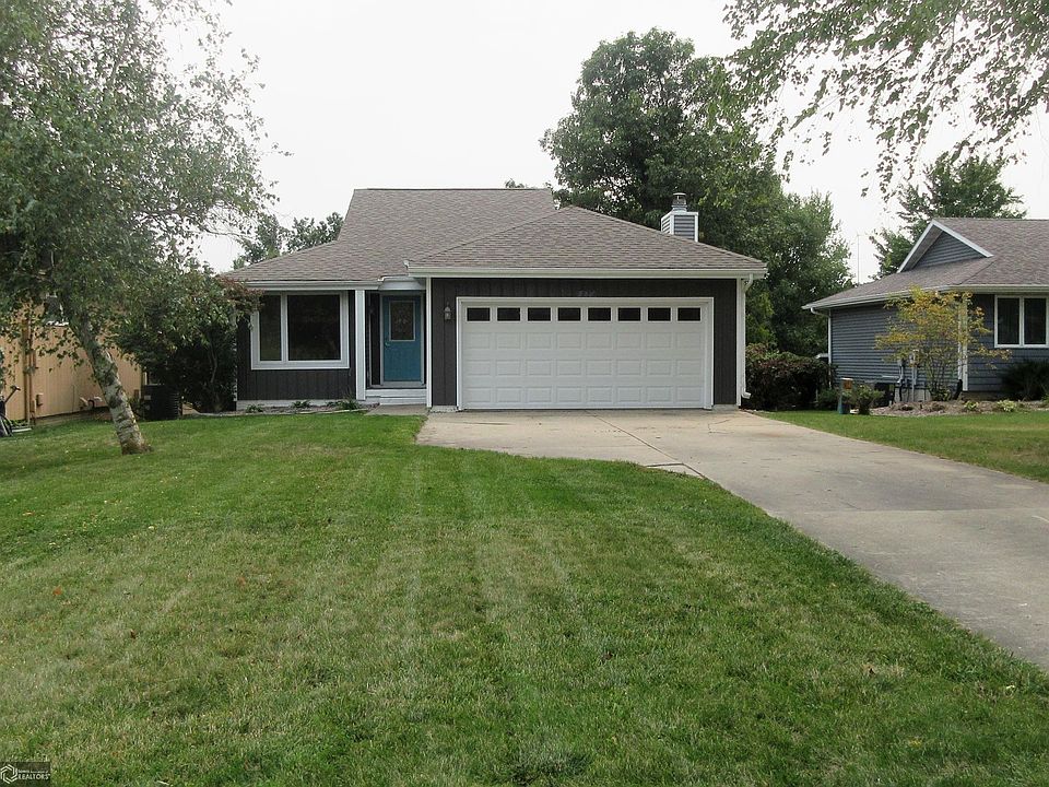 1st image of 208 Caldwell Pl