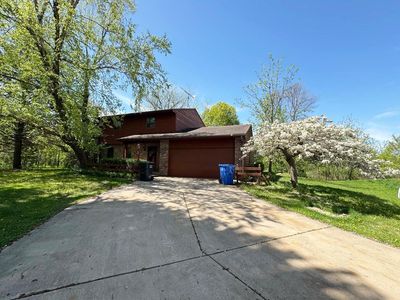 W225 Zacharias Road, Randolph, WI, 53956