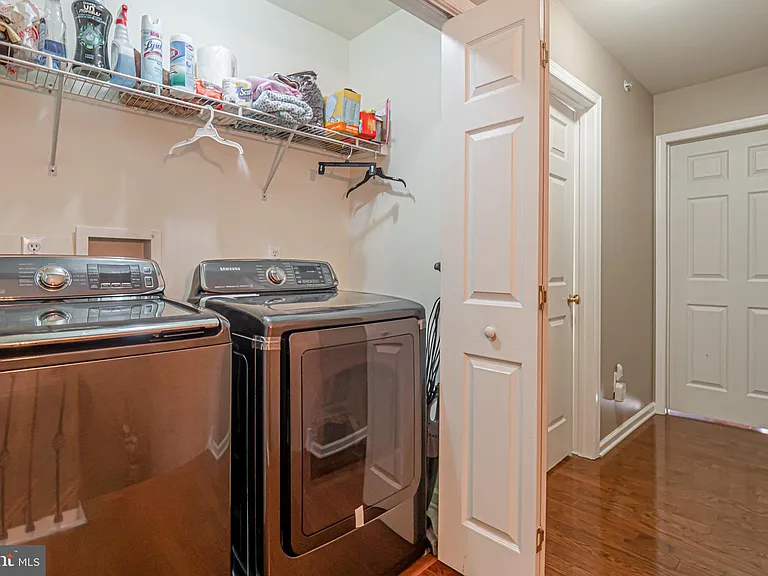 227 Birchwood Dr — Photo 15
