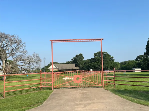 11209 County Road 2464, Terrell, TX 75160