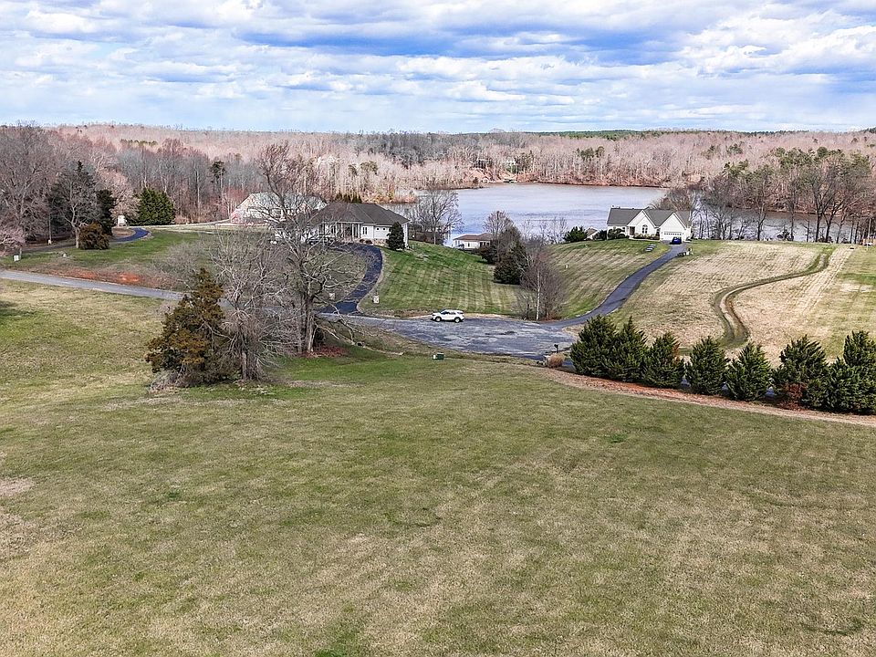 1st image of 6608 Sunrise Bay Dr