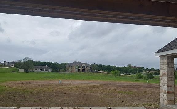 4th image of 202 Brushy Creek Trl