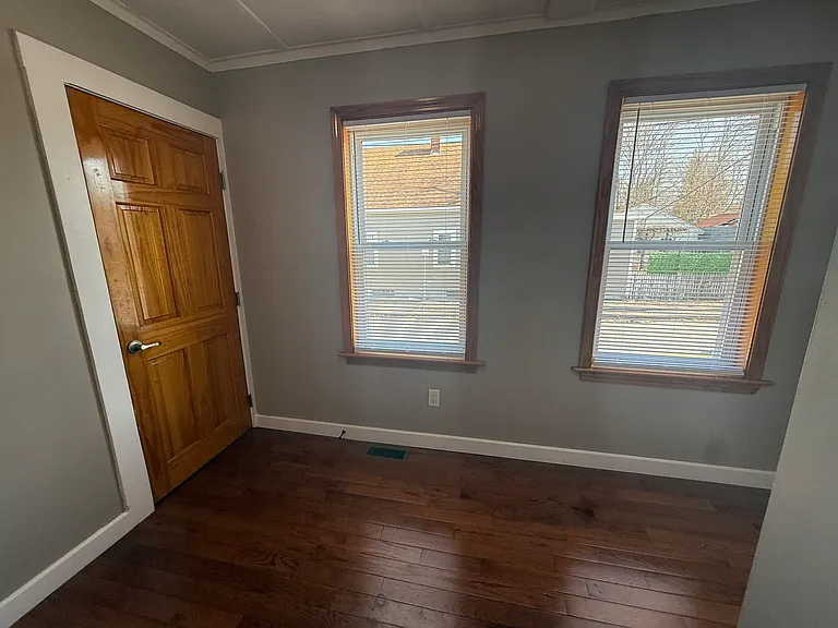 406 Court St #406 — Photo 11