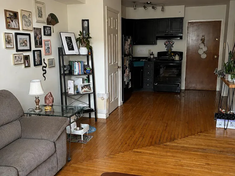 The Uptown Lofts — Photo 10