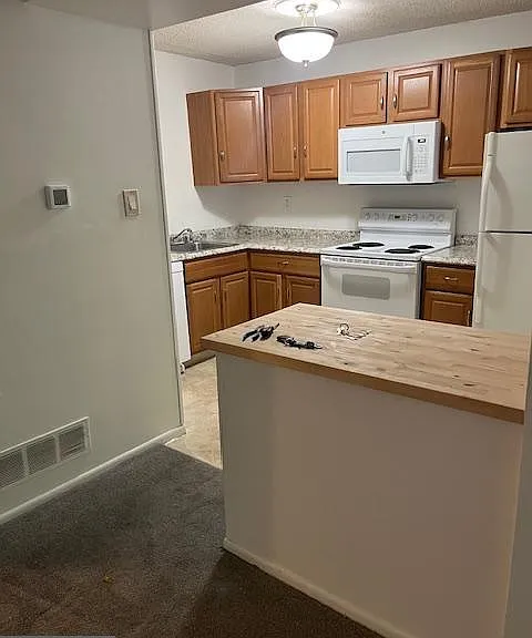 760 Putnam Blvd #A — Photo 5