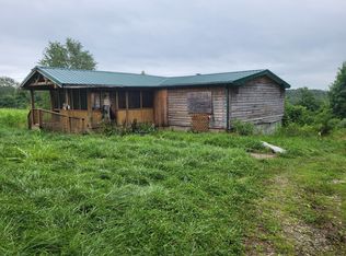 60 Wildrose Ln, Zoe, KY 41397