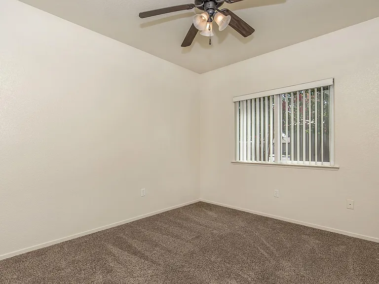 Palo Alto Place — Photo 36