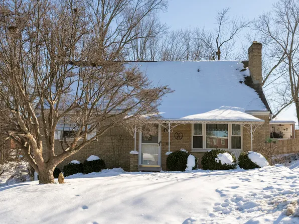 38 Pleasant Dr, Highland Heights, KY 41076