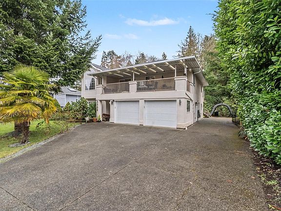 2nd image of 2505 Fawn Rd