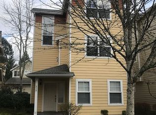538 224th Pl NE #21, Sammamish, WA 98074