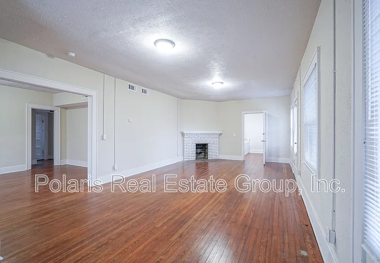 208 W Williams St — Photo 10