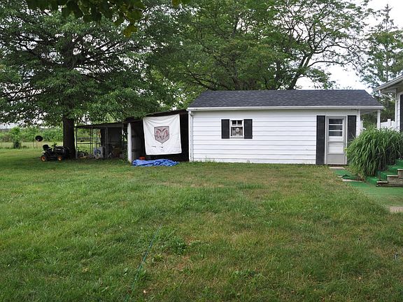 4th image of 3170 S Tipp Cowlesville Rd
