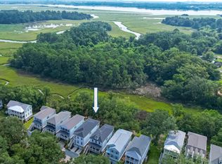 1097 Avenue Of Oaks, Charleston, SC 29407