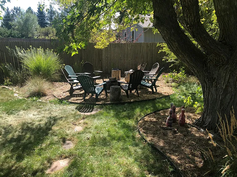 7260 Mount Sherman Rd — Photo 3