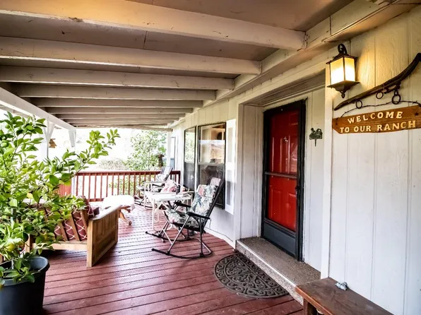 14713 Pleasant Valley Rd, Penn Valley, CA 95946