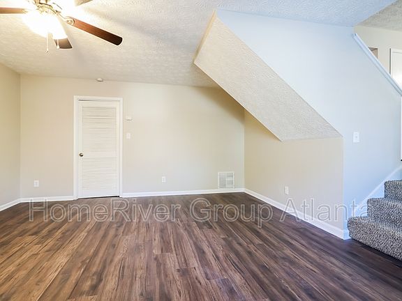 3rd image of 5341 Cedar Rock Dr