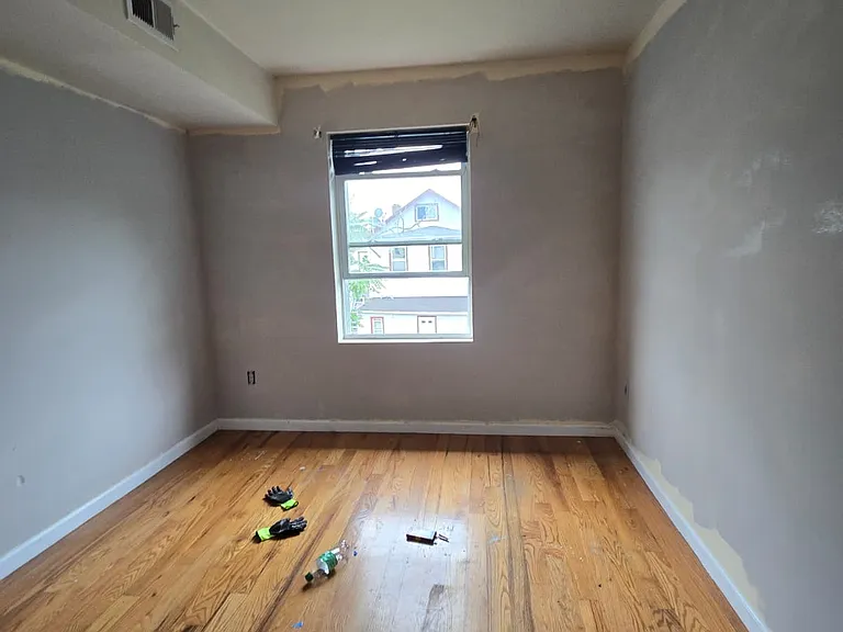 70-72 Livingston St #3D — Photo 8