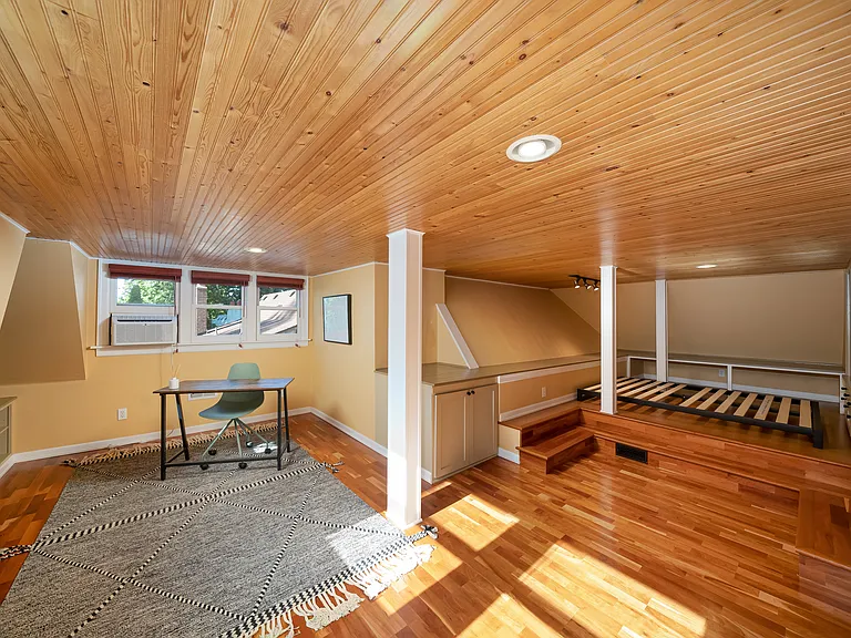 2731 SW Old Orchard Rd — Photo 39