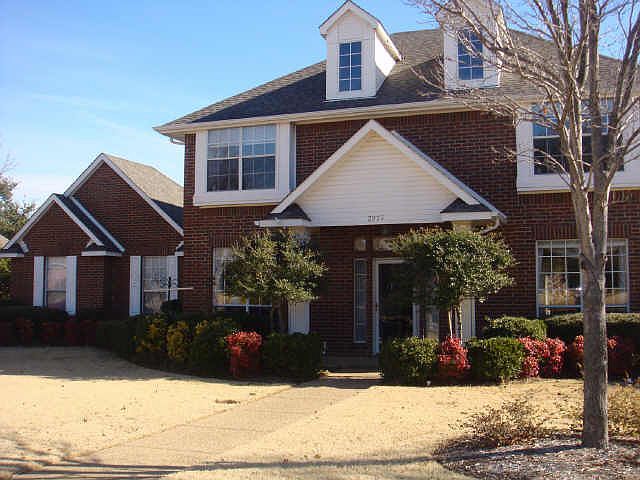 1st image of 2977 Oak Dr