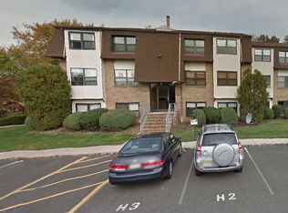 1904 Raspberry Ct, Edison, NJ 08817