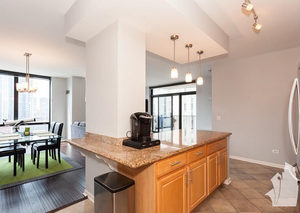 1st image of 435 W Erie St APT 1407
