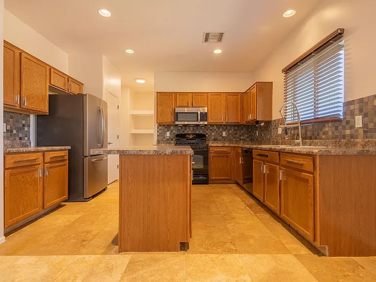 12821 N Fox Hollow Dr — Photo 8