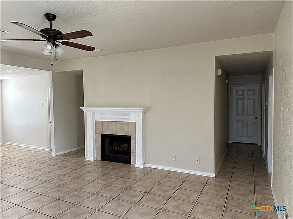 4th image of 4407 Acorn Creek Trl