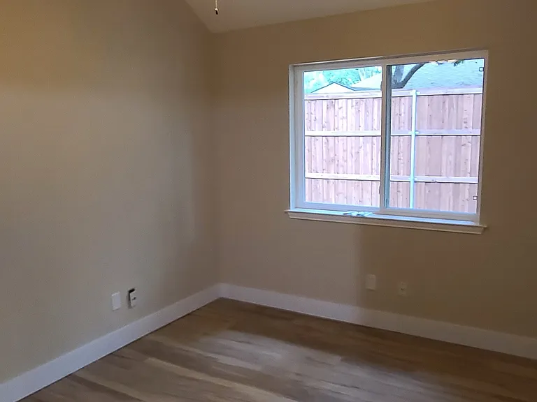 641 Cottonwood Trl — Photo 9