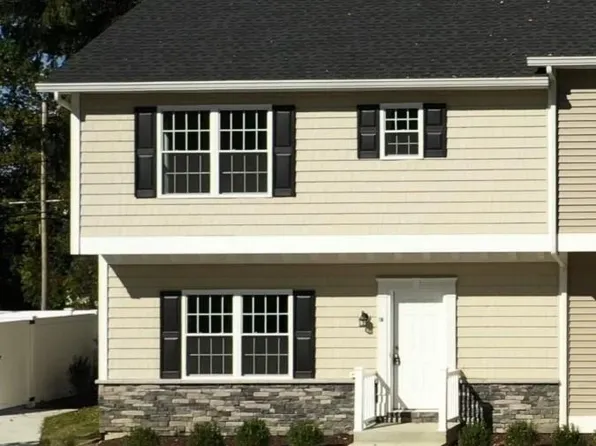 3574 Lexington Ave APT 1S, Mohegan Lake, NY 10547