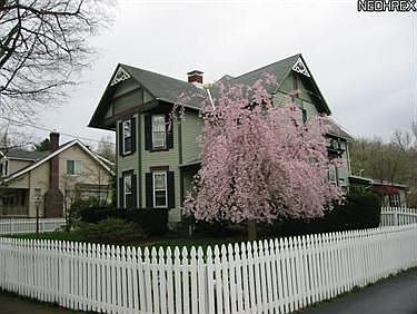 1st image of 4625 High St