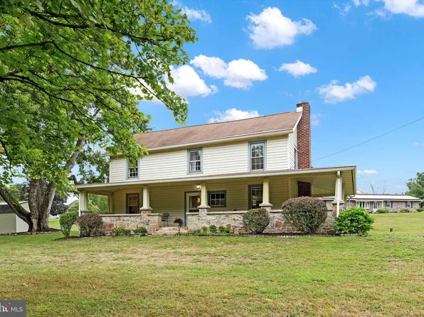 1315 Old Willow Mill Rd, Mechanicsburg, PA 17050